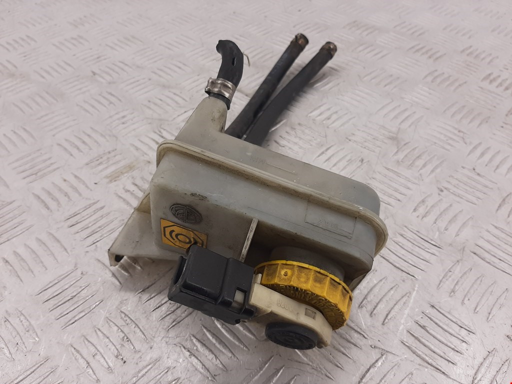 Бачок главного тормозного цилиндра ALFA ROMEO 156 1997-2007