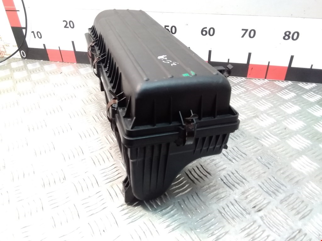 Корпус воздушного фильтра KIA Rio I 2000-2005