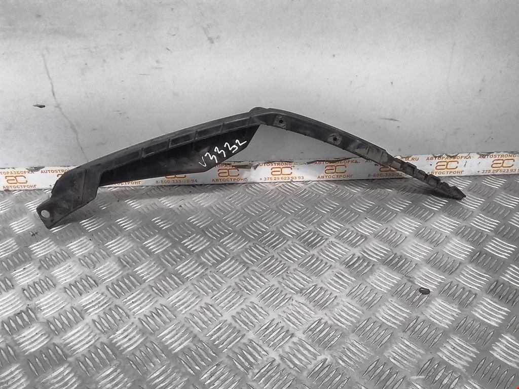 Кронштейн переднего бампера правый SKODA Octavia A5 1Z- 2004-2013