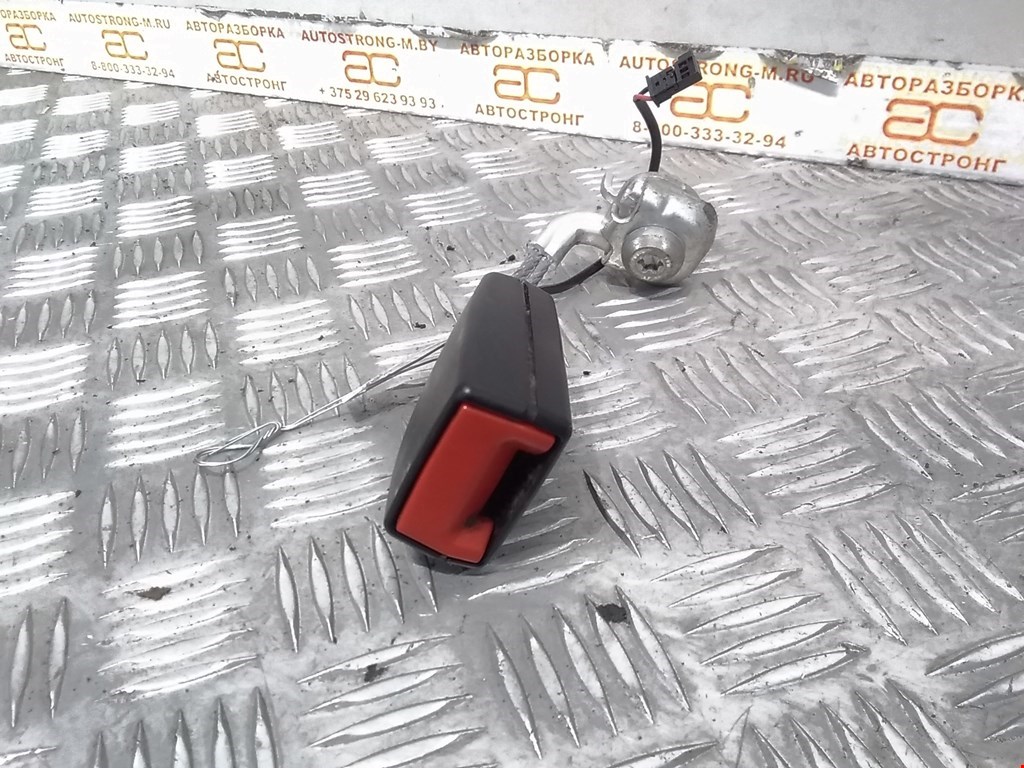 Замок ремня безопасности (преднатяжитель ремня безопасности) BMW 5-Series (F07/F10/F11/F18) (2009-2017)