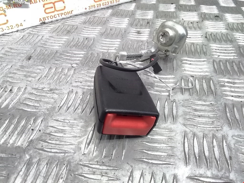 Замок ремня безопасности (преднатяжитель ремня безопасности) BMW 5-Series (F07/F10/F11/F18) (2009-2017)