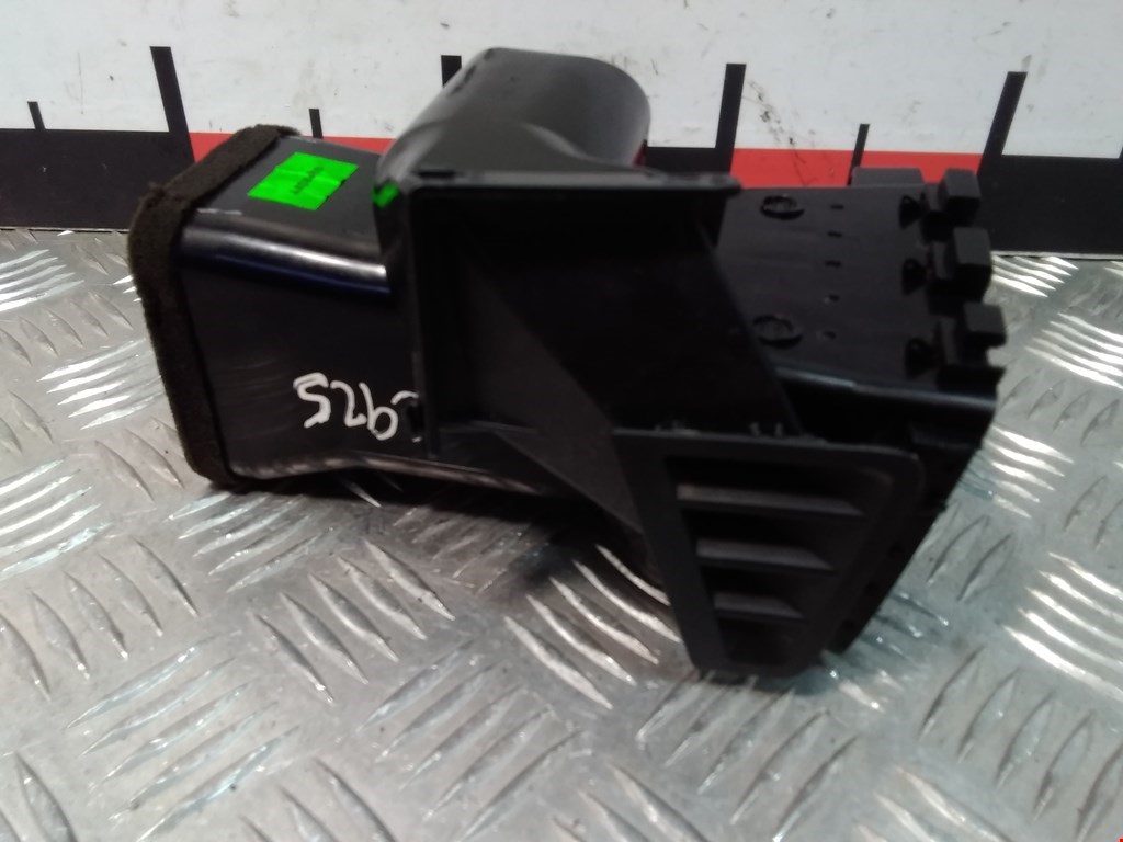 Дефлектор воздушный VOLKSWAGEN Crafter 2006-2016