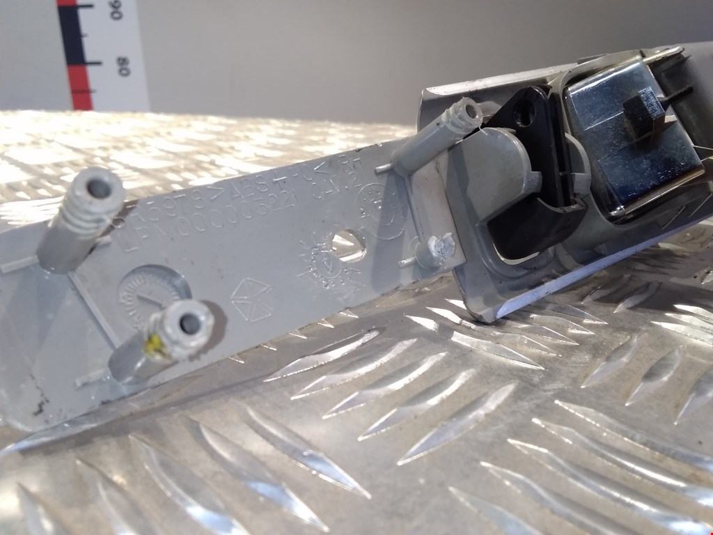 Ручка дверная передняя внутренняя правая CHRYSLER Pacifica 2003-2008