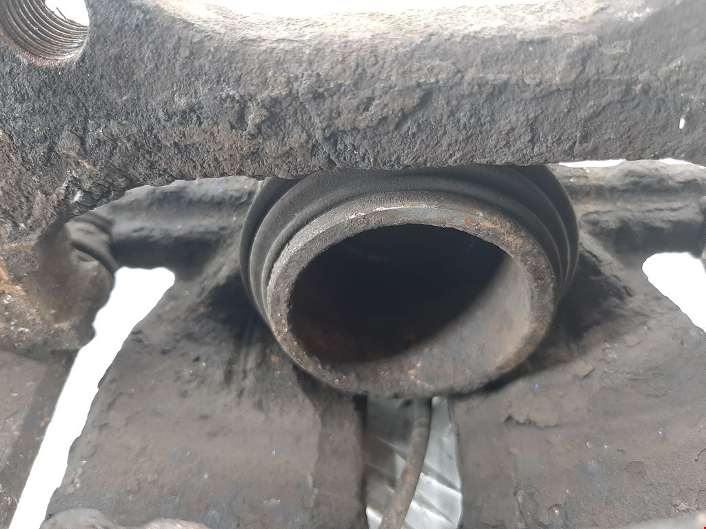 Суппорт передний левый FIAT Scudo 1994-2007