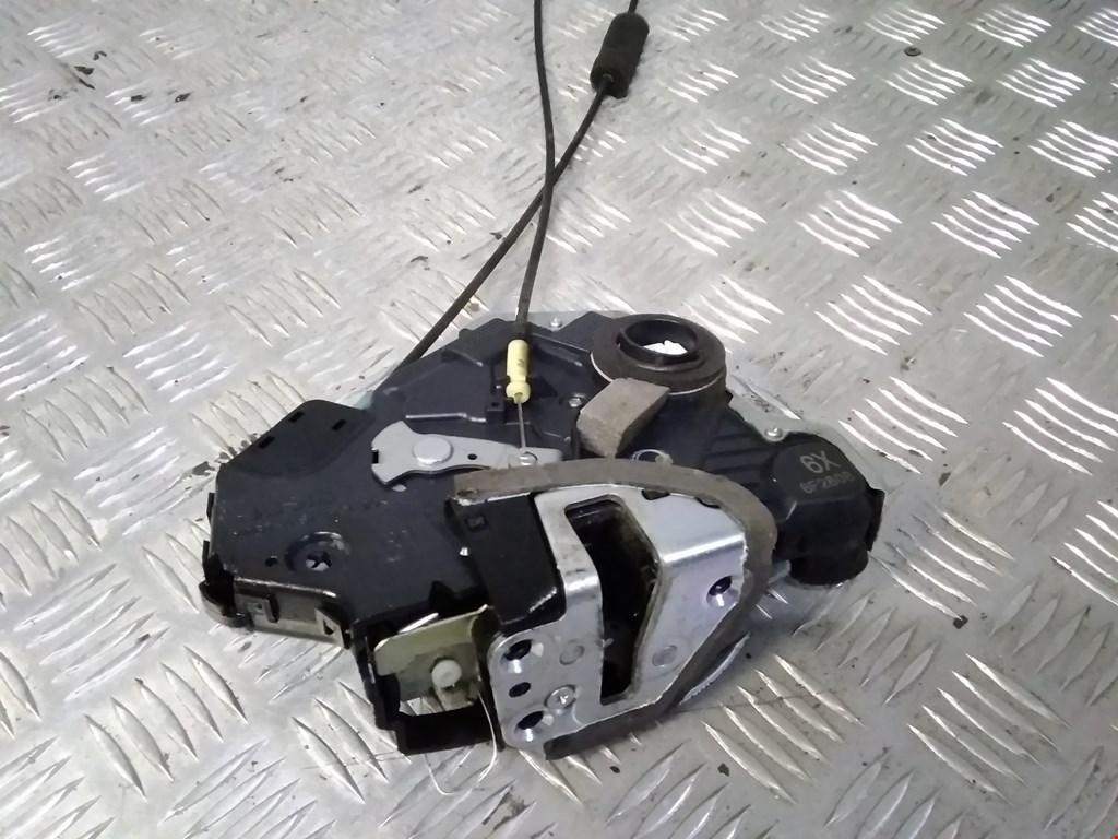 Замок двери передней правой SUZUKI Grand Vitara 2005-2015