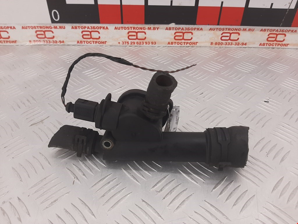 Тройник системы охлаждения VOLKSWAGEN Golf V 2003-2009