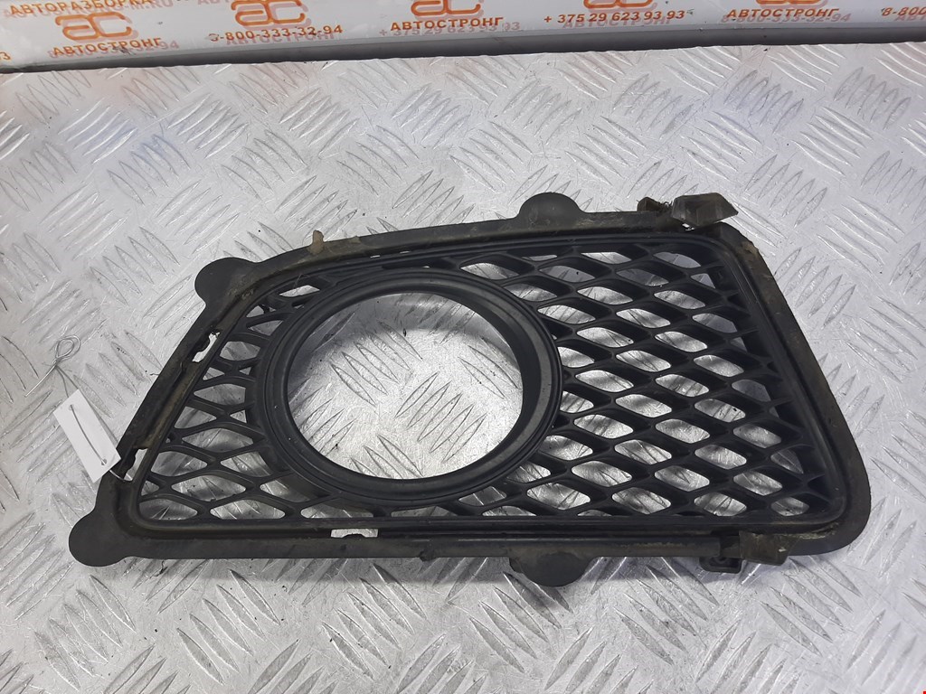 Решетка в бампер KIA Sportage II 2004-2010