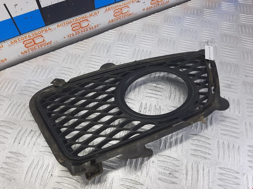 Решетка в бампер KIA Sportage II 2004-2010