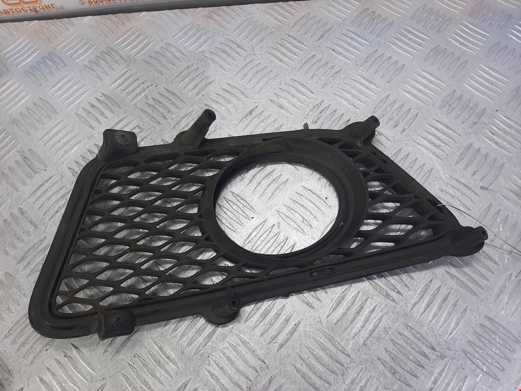 Решетка в бампер KIA Sportage II 2004-2010