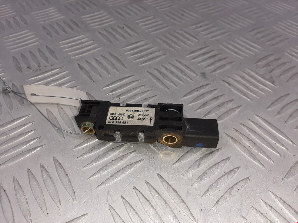 Датчик AIR BAG (подушек безопасности) AUDI A4 B6 2001-2005