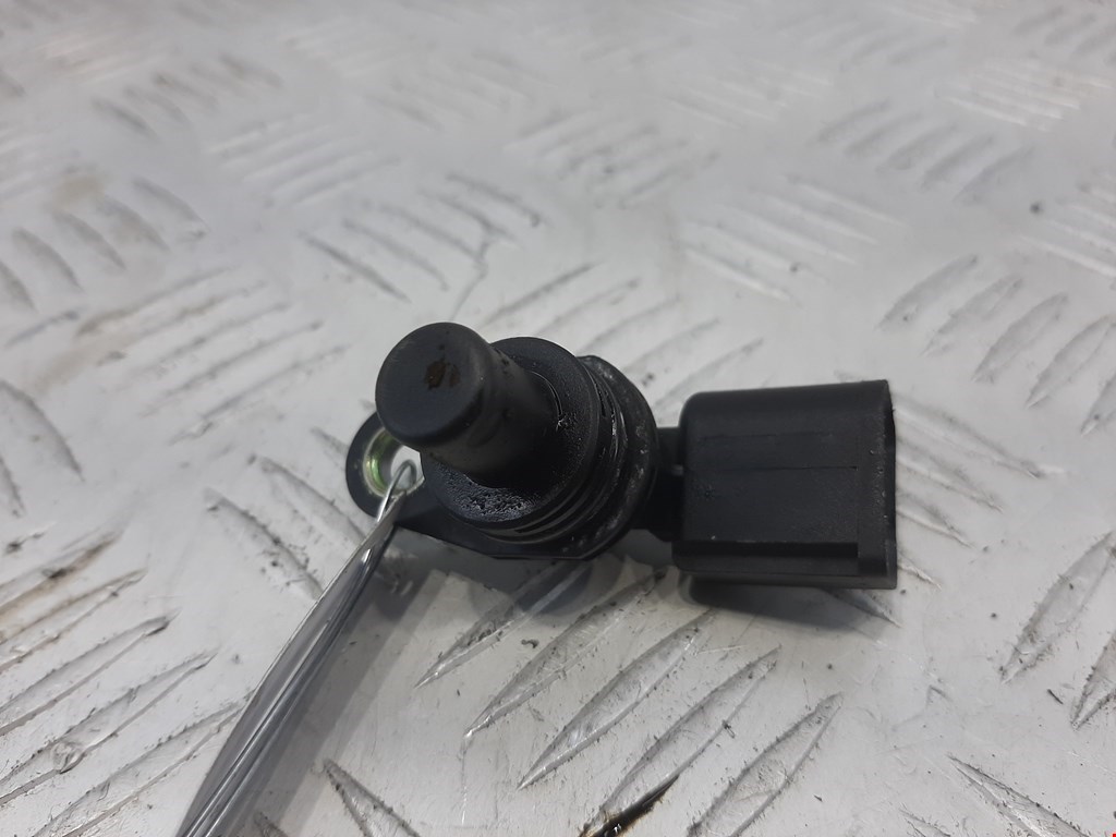 Датчик положения распредвала VOLKSWAGEN Golf IV 1997-2003