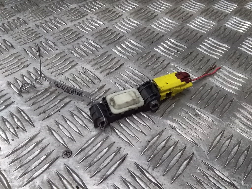 Датчик AIR BAG (подушек безопасности) AUDI A3 8P 2003-2013