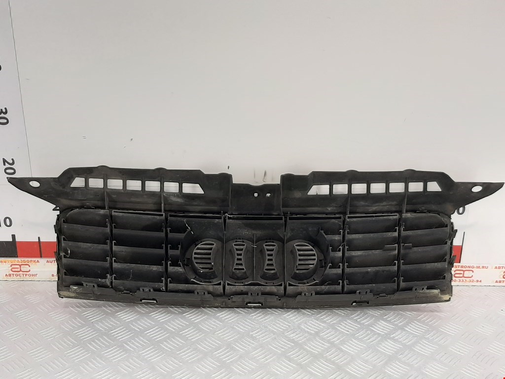 Решетка радиатора AUDI A3 8P 2003-2013