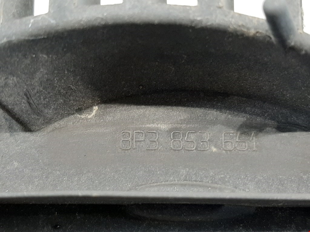 Решетка радиатора AUDI A3 8P 2003-2013