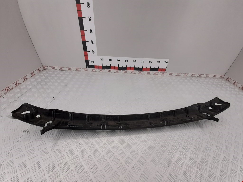 Кронштейн заднего бампера центральный BMW 6er E63/E64 2003-2011