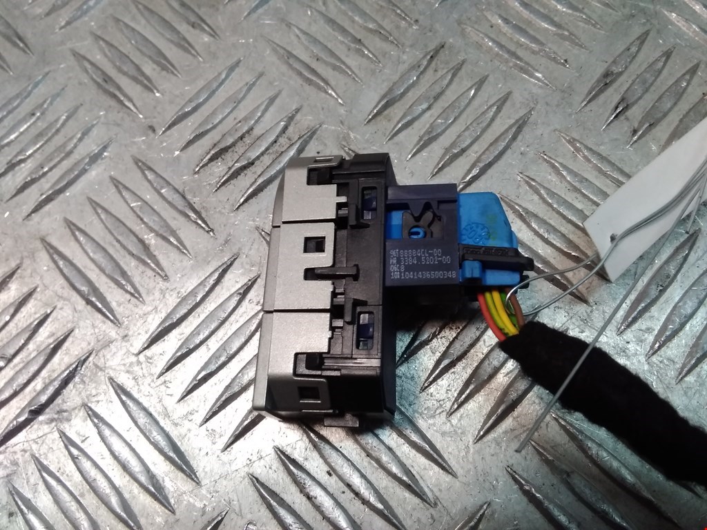 Кнопка антипробуксовочной системы CITROEN C5 II 2007-2017