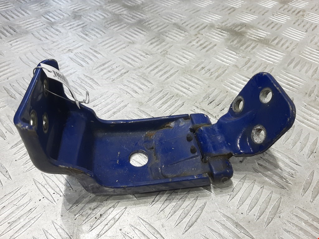 Петля двери распашной Mercedes Vito (W639) (2003-2014)