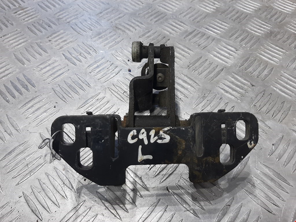 Ролик двери сдвижной (левый/правый средний верхний/нижний) MERCEDES-BENZ Vito W638 1996-2003