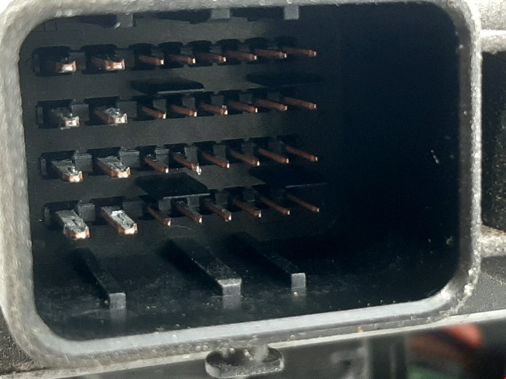 Блок управления двигателя (ЭБУ) PEUGEOT Expert II 2007-2016