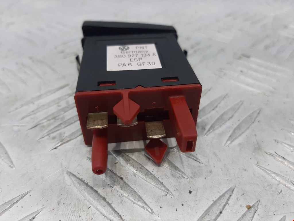 Кнопка антипробуксовочной системы VOLKSWAGEN Passat B5 1997-2005