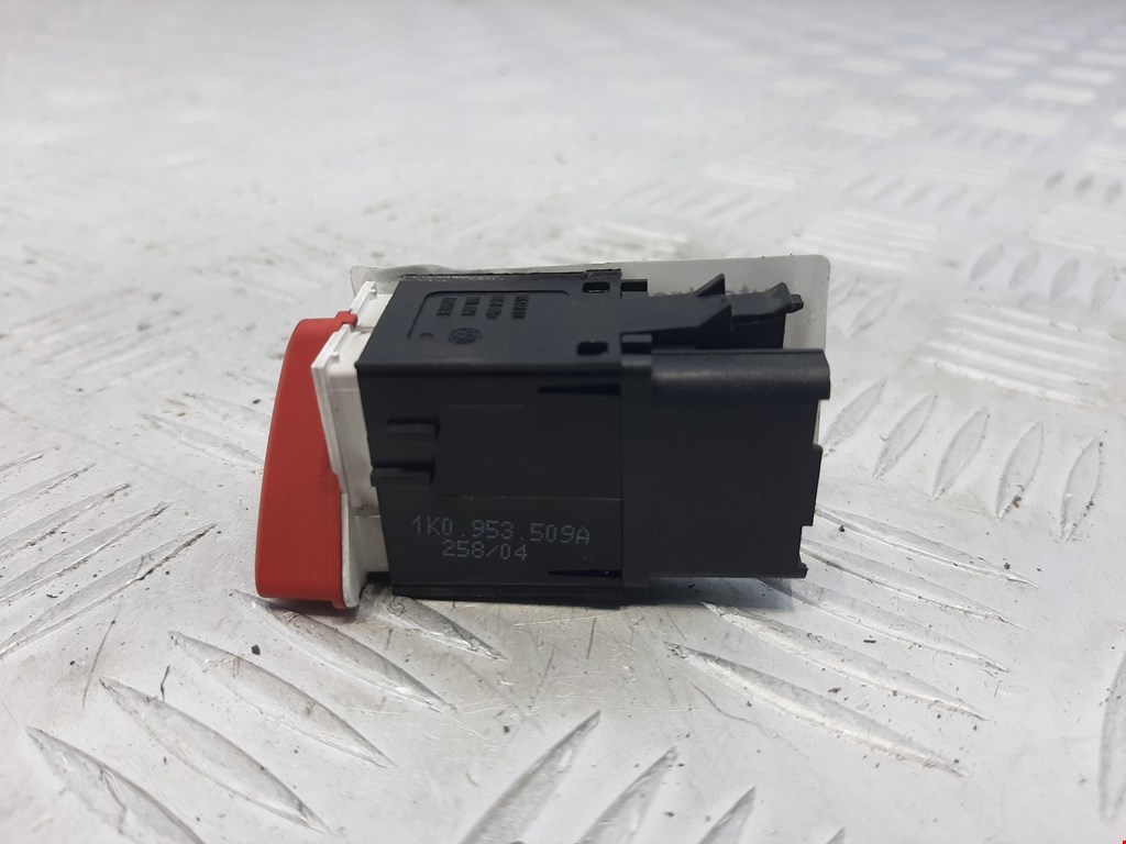Кнопка аварийной сигнализации (аварийки) VOLKSWAGEN Golf V 2003-2009