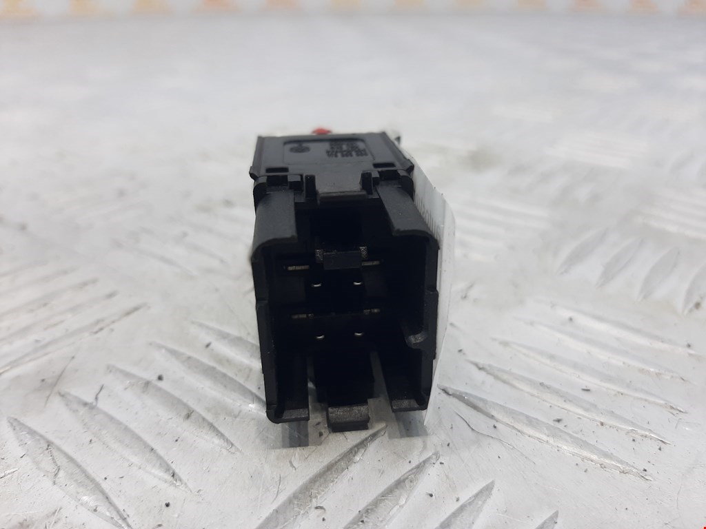 Кнопка аварийной сигнализации (аварийки) VOLKSWAGEN Golf V 2003-2009