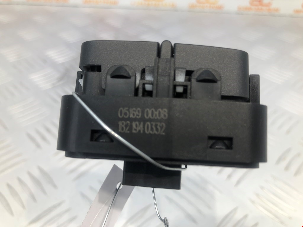 Кнопка центрального замка FIAT Croma 2005-2010