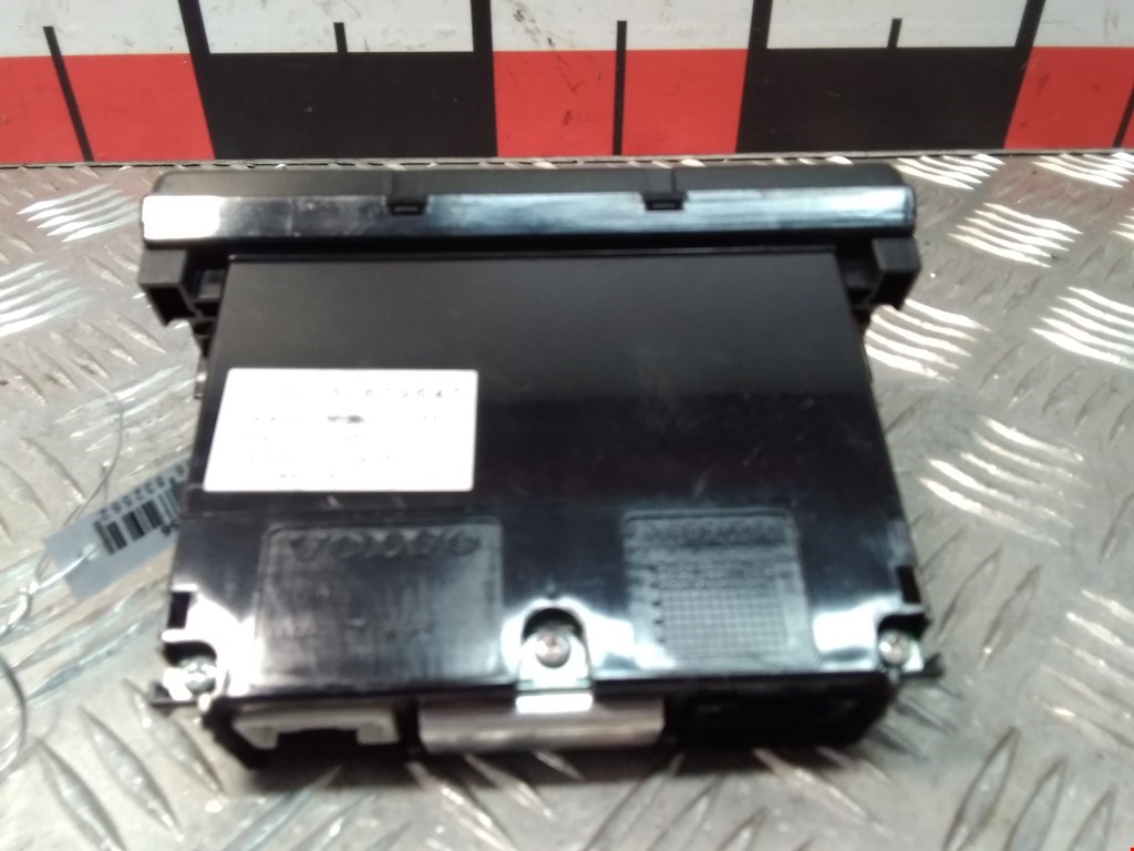 Дисплей информационный (компьютера) VOLVO V50 I 2004-2012