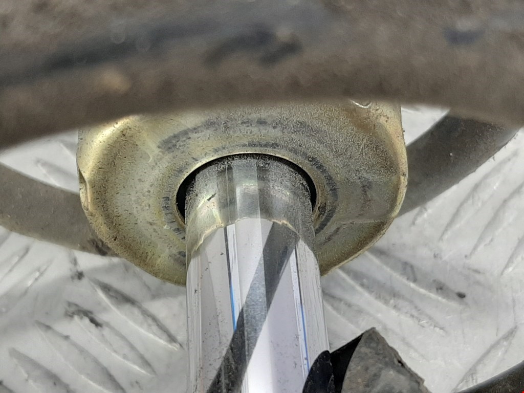 Амортизатор передний правый HYUNDAI Getz 2002-2011