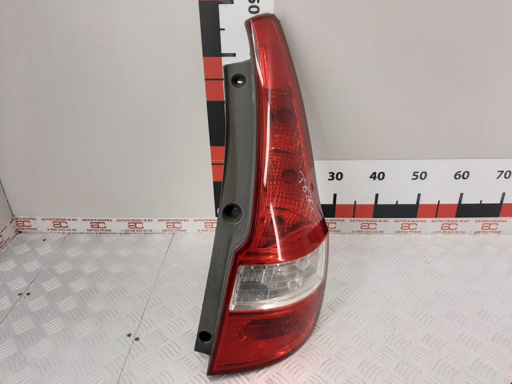 Фонарь задний правый HYUNDAI i30 2007-2012