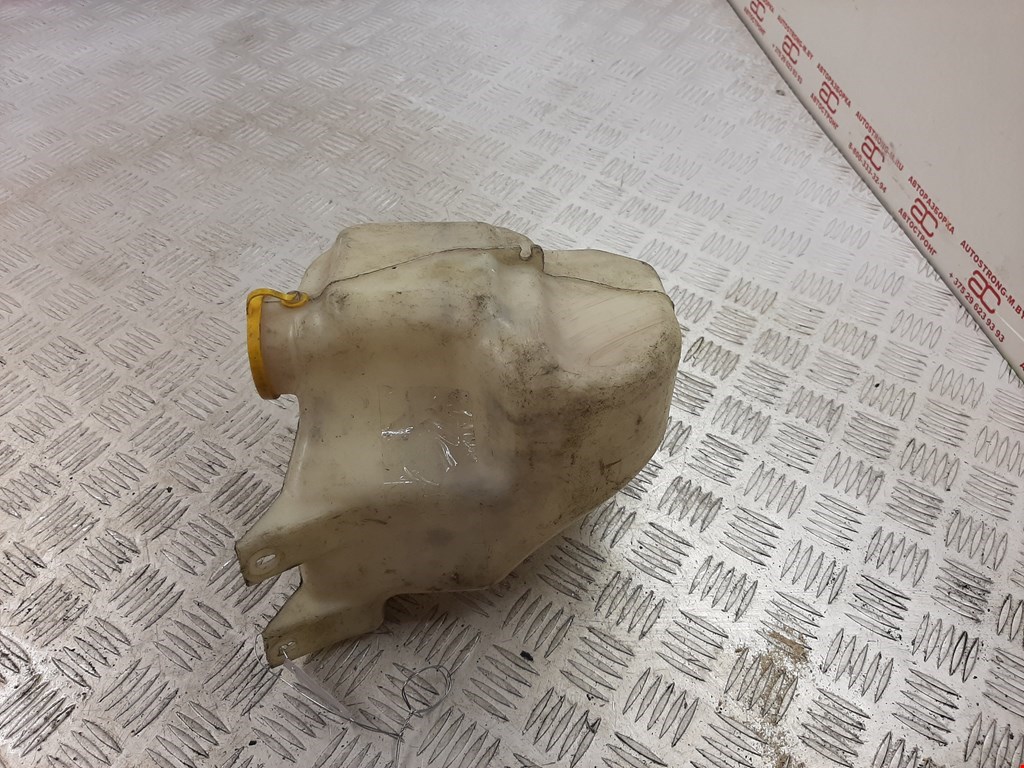 Бачок омывателя SUBARU Impreza 2000-2007