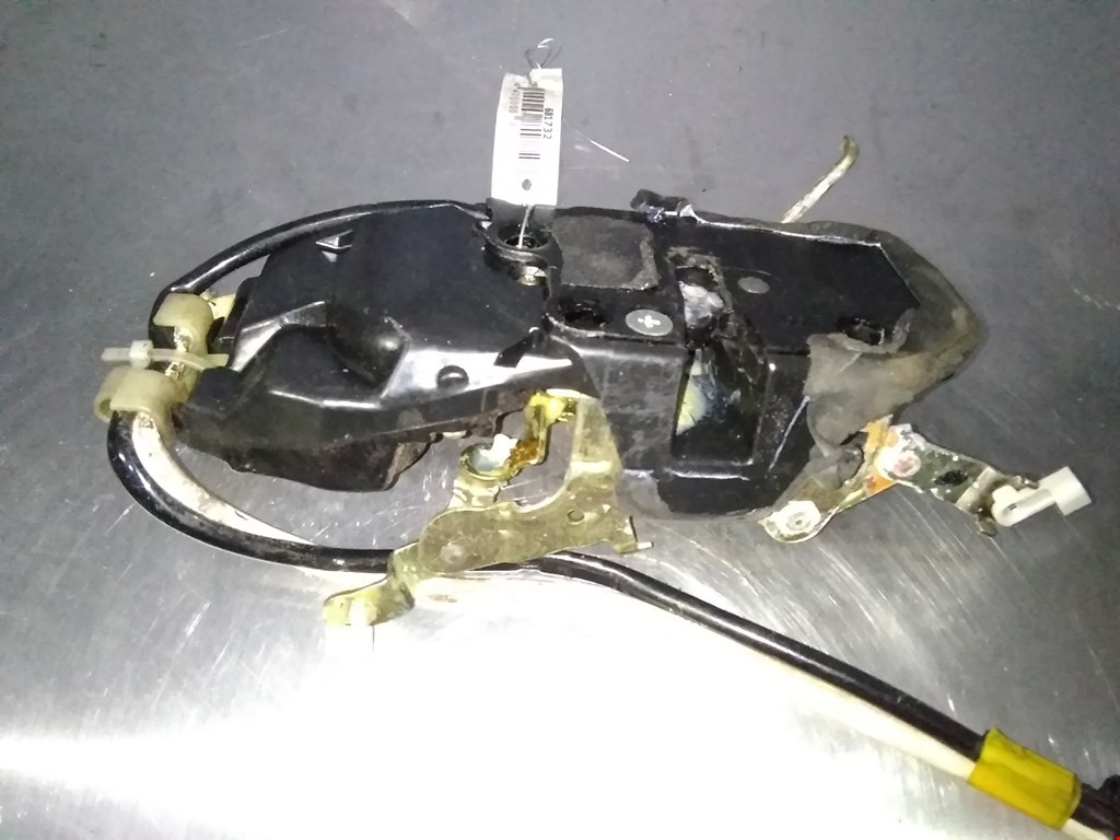 Замок двери передней левой Lexus LS 2 (UCF20) (1994-2000)