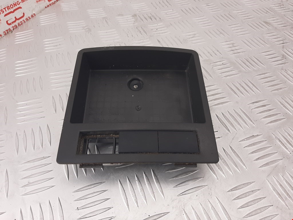 Бардачок VOLKSWAGEN Caddy III 2004-2015