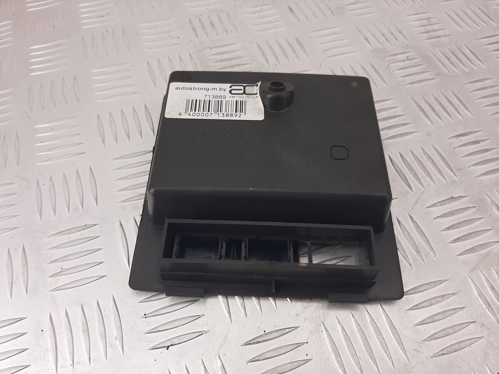 Бардачок VOLKSWAGEN Caddy III 2004-2015