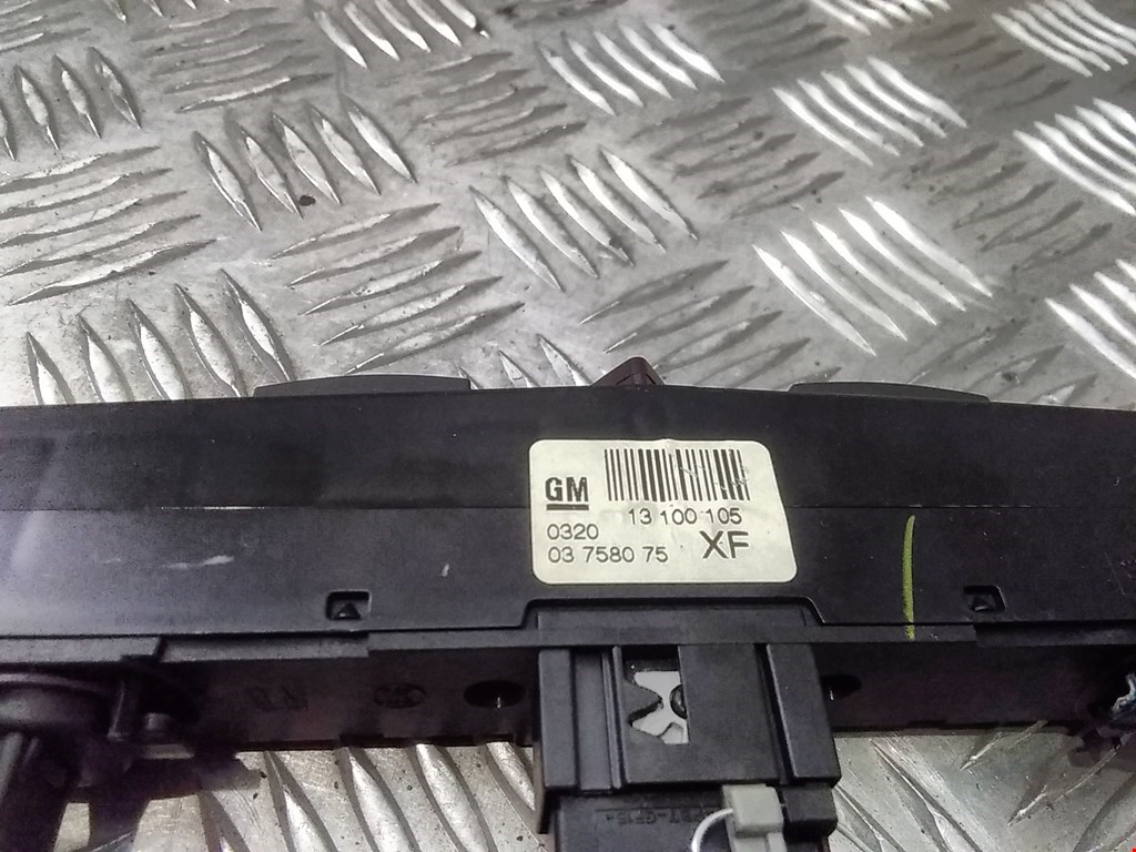 Кнопка аварийной сигнализации (аварийки) OPEL Astra H/Family 2004-2015