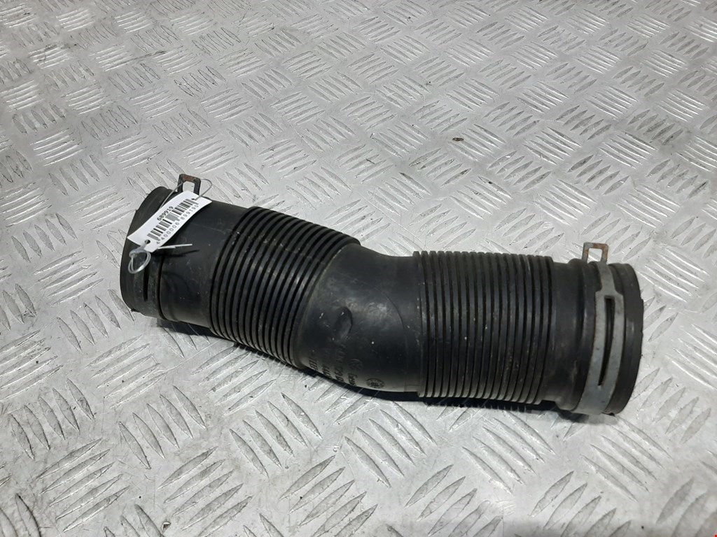 Патрубок воздушного фильтра VOLKSWAGEN Fox 2005-2011