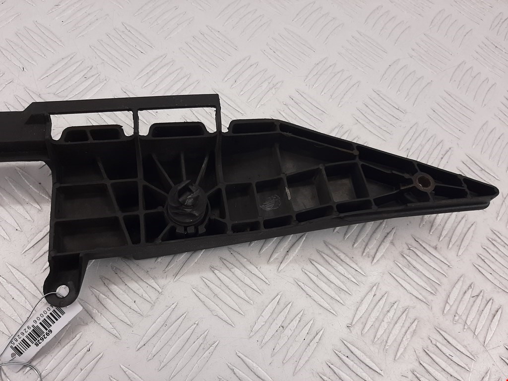 Кронштейн (крепление) радиатора BMW X5 E53 1999-2006