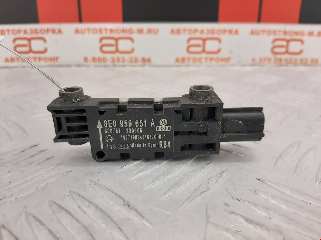 Датчик AIR BAG (подушек безопасности) AUDI A3 8P 2003-2013