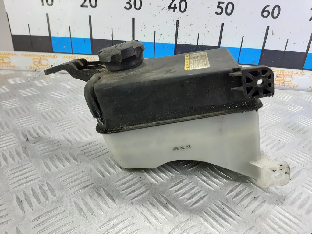 Бачок расширительный HYUNDAI Santa Fe CM 2005-2012