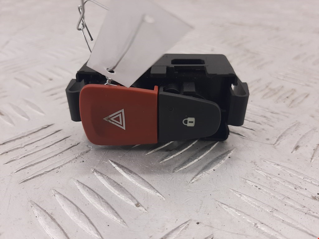 Кнопка аварийной сигнализации (аварийки) RENAULT Megane III 2009-2016