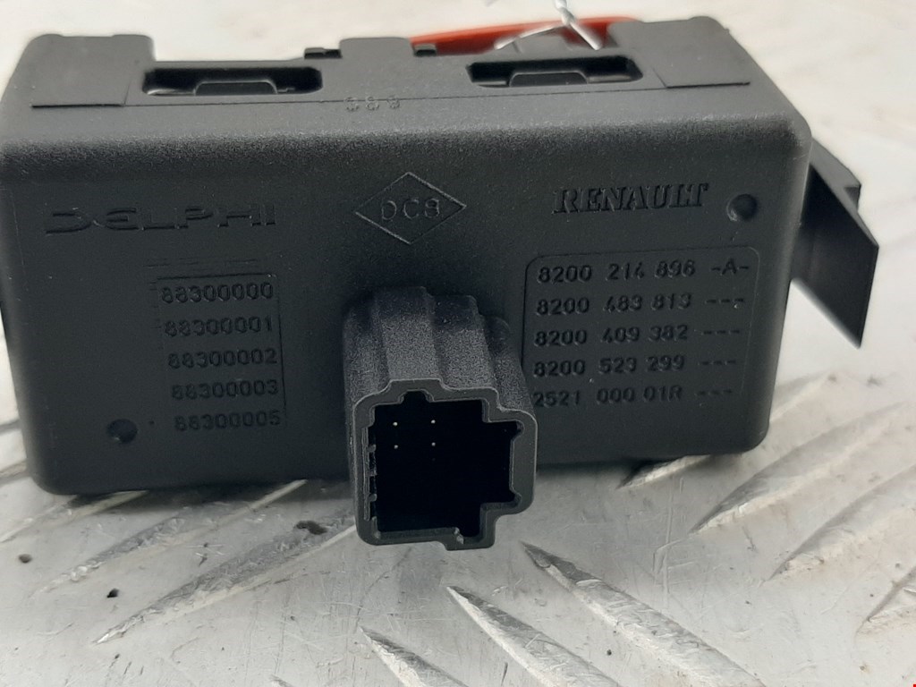 Кнопка аварийной сигнализации (аварийки) RENAULT Megane III 2009-2016