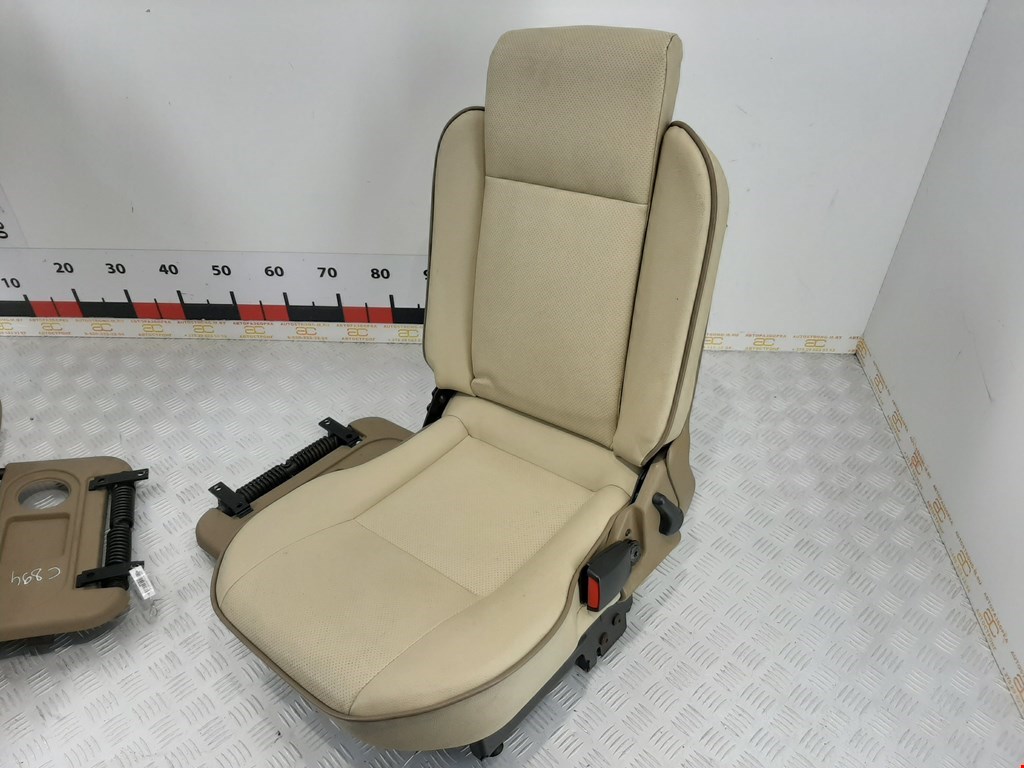 Комплект (К-кт) сидений LAND ROVER Discovery II 1998-2004
