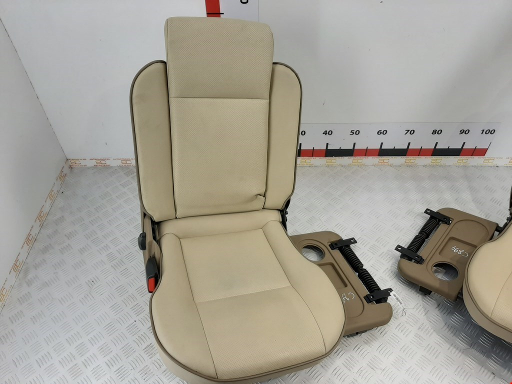 Комплект (К-кт) сидений LAND ROVER Discovery II 1998-2004