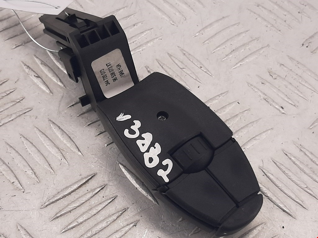 Переключатель подрулевой управления магнитолой CITROEN C5 I 2001-2008