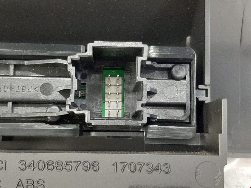 Дисплей информационный (компьютера) OPEL Astra J 2009-2017