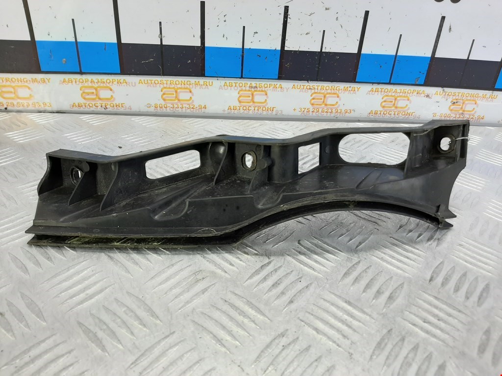 Кронштейн переднего бампера правый VOLKSWAGEN Passat B6 2005-2011