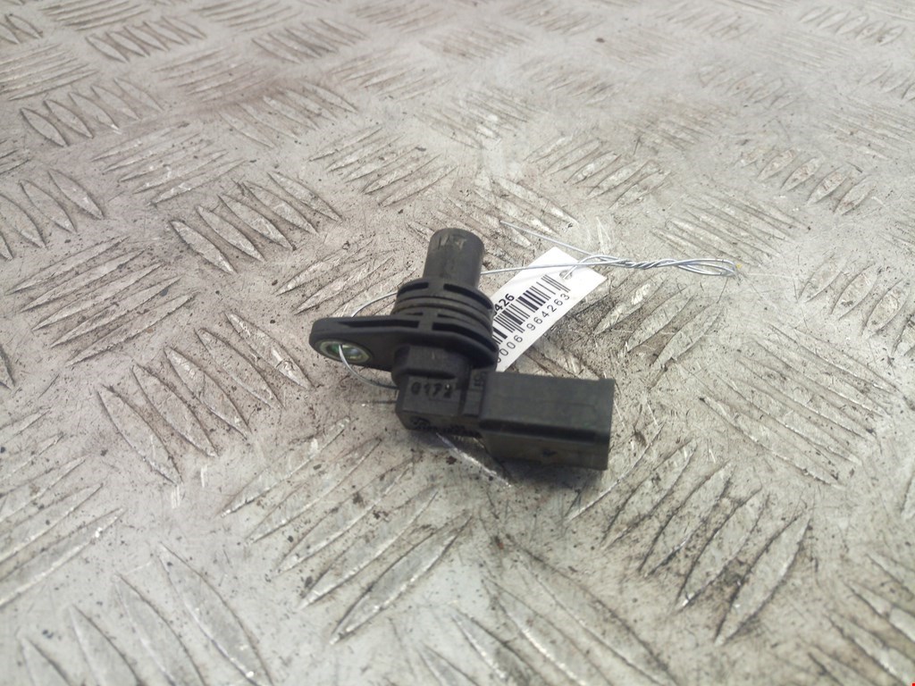 Датчик положения распредвала VOLKSWAGEN Golf IV 1997-2003