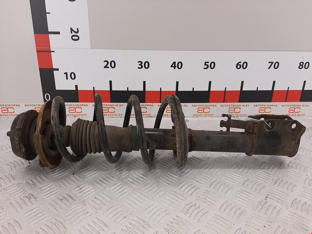 Амортизатор передний левый RENAULT Sandero 2009-2014