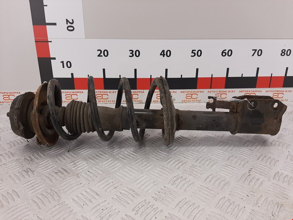 Амортизатор передний левый RENAULT Sandero 2009-2014