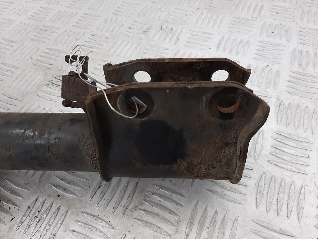 Амортизатор передний левый RENAULT Sandero 2009-2014